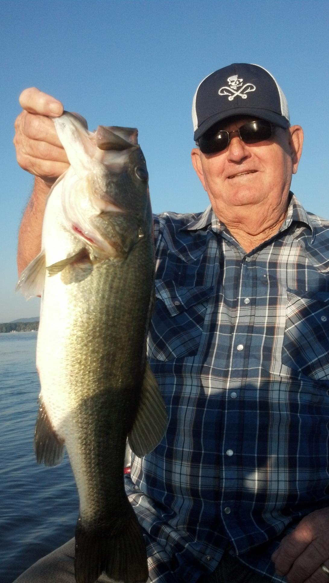 Fishing Report, Lake Guntersville 10/4/15 Alabama Bass